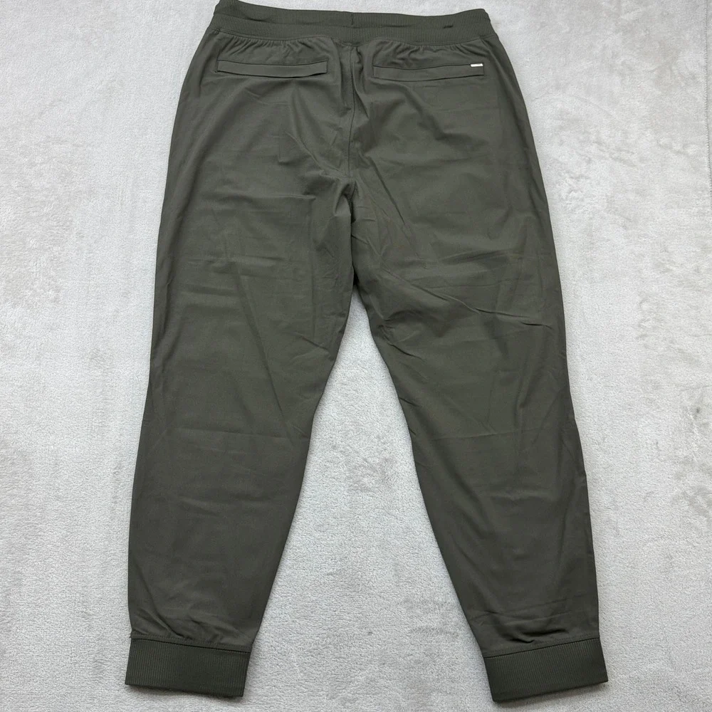 Vuori Meta Joggers Mens XL Olive Green Performance Activewear Pants V436 Casual